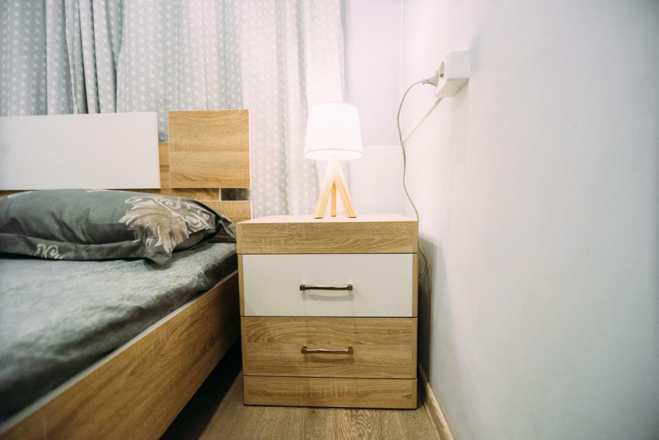 Luna Hostel & Rooms Владивосток Екстер'єр фото